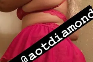 exotic blonde goddess - 25 - Image 1